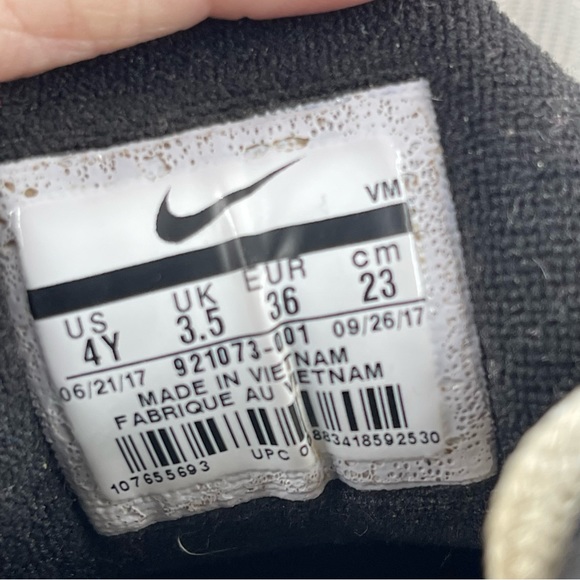 Nike Kids Air Max Plus QS Silver Bullet GS Silver Running Shoes - Size 4 Y - Picture 6 of 11